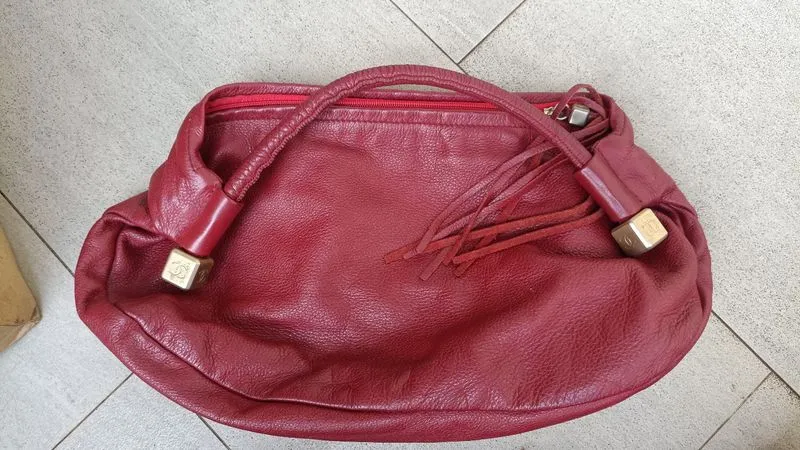 Chanel Caviar Leather Hobo Bag photo 1