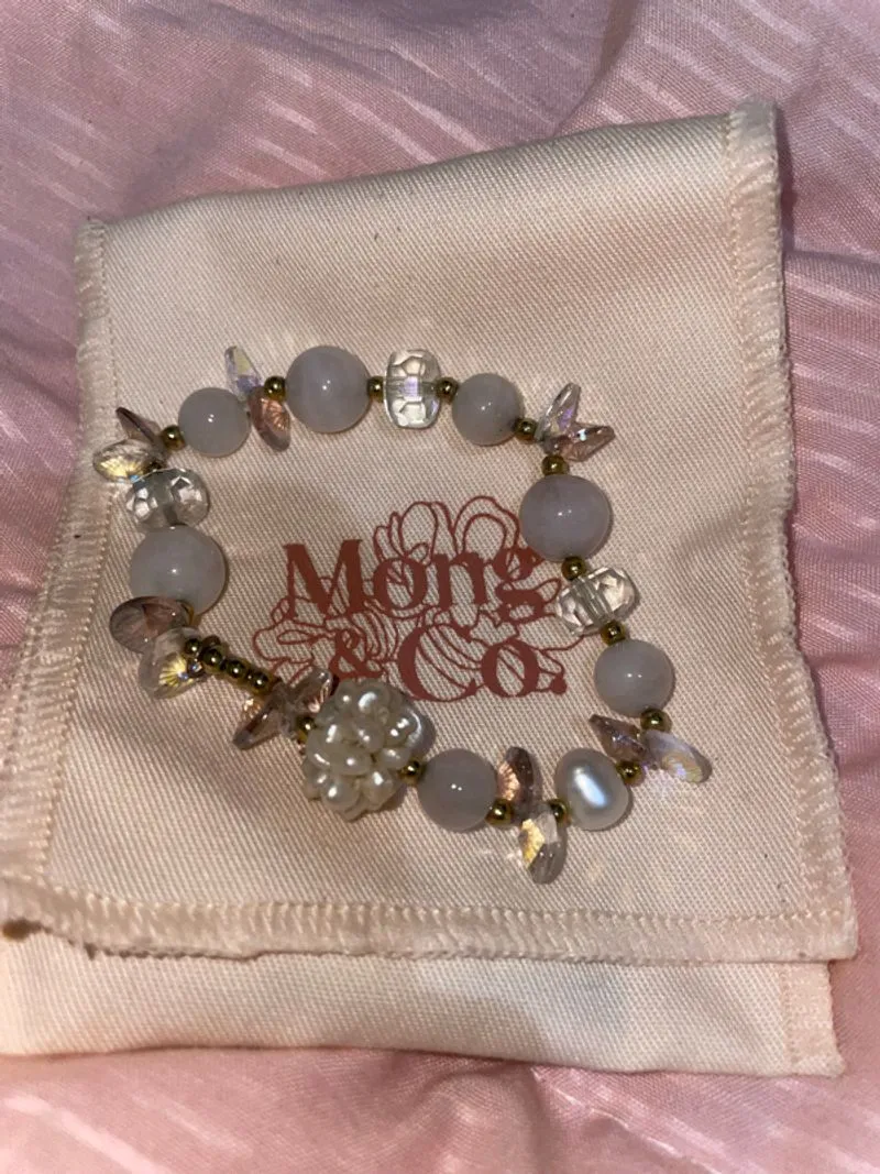 Gelang Mong n Co photo 1