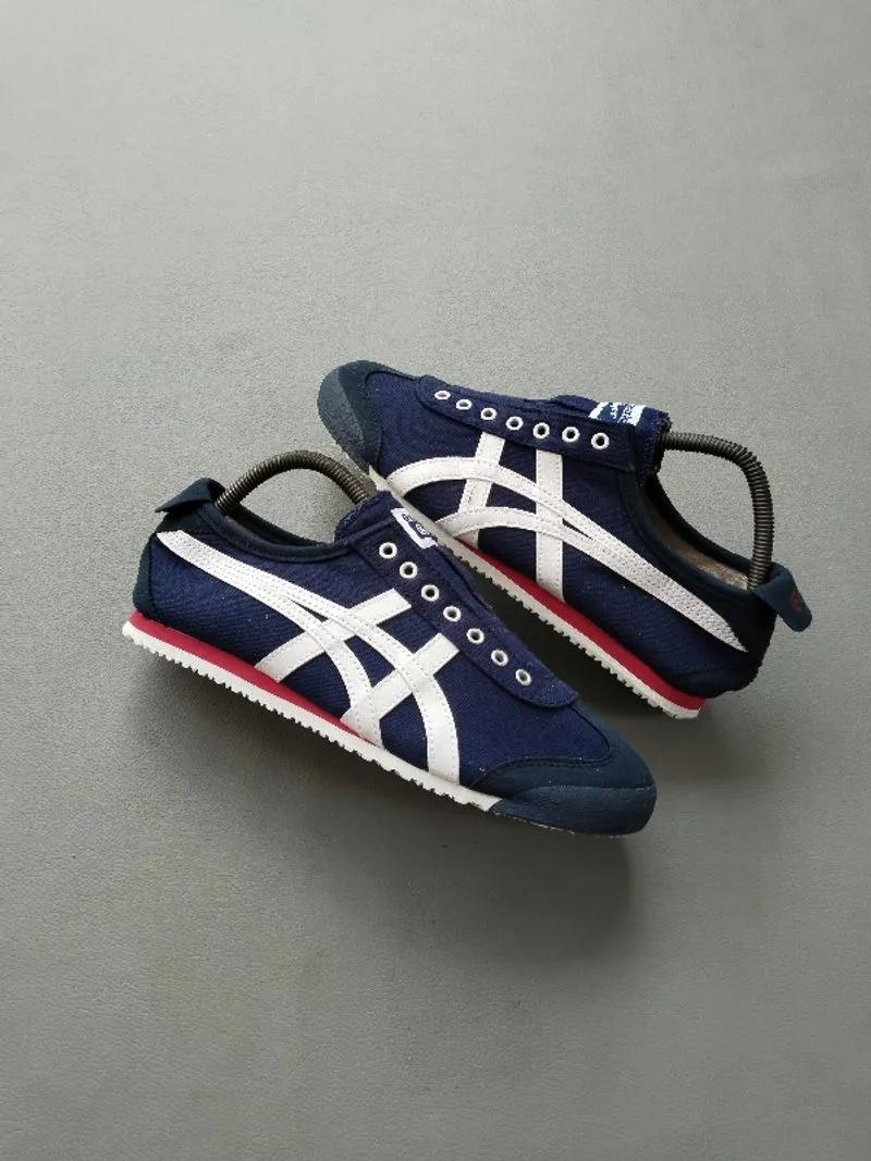 onitsuka photo 1