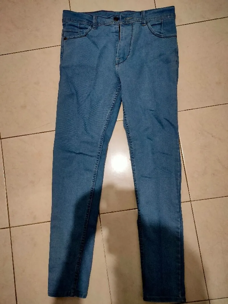 Jeans Panjang Slim Fit warna Denim, Abu-abu dan Hitam photo 1