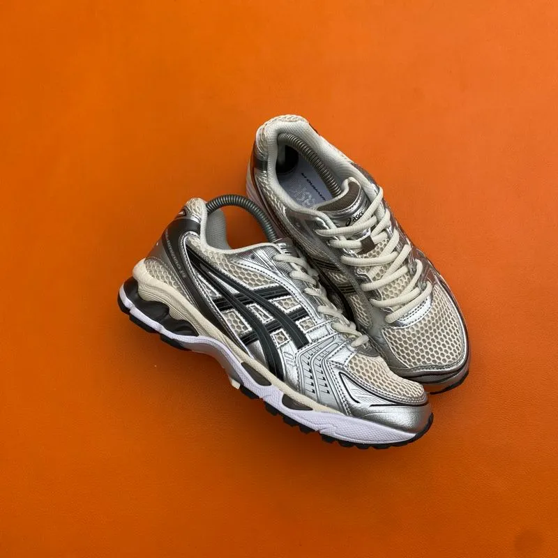 Asics Gel Kayano 14 photo 1