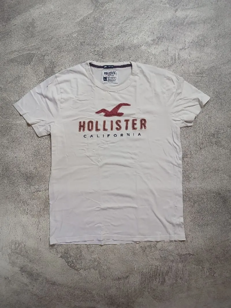 T-SHIRT HOLLISTER photo 1