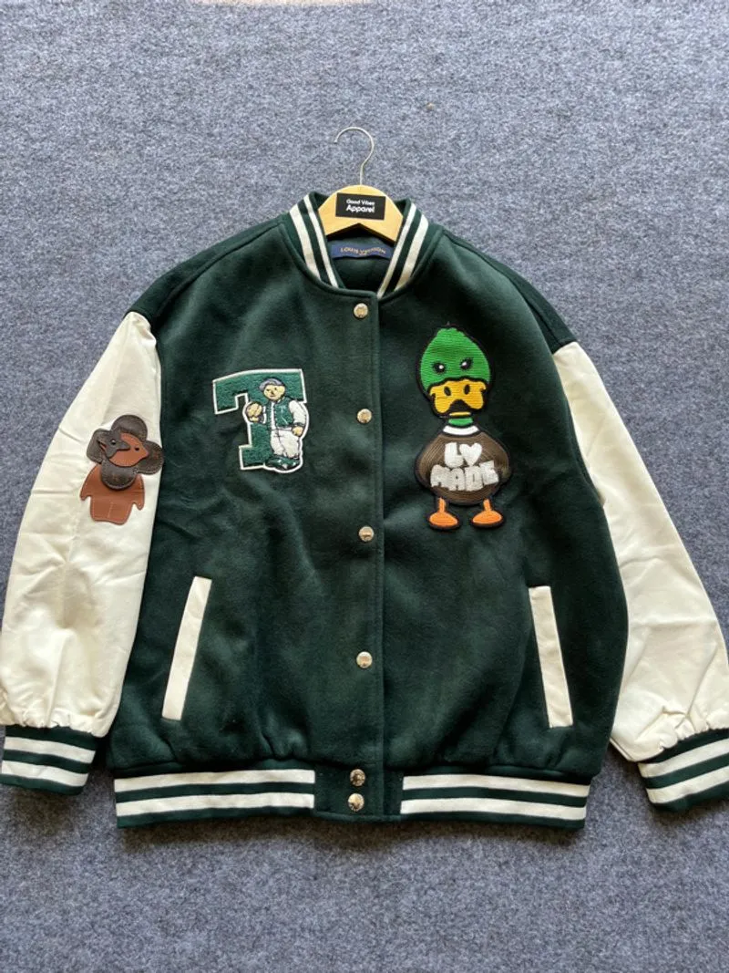 Varsity Louise Vuitton  photo 1