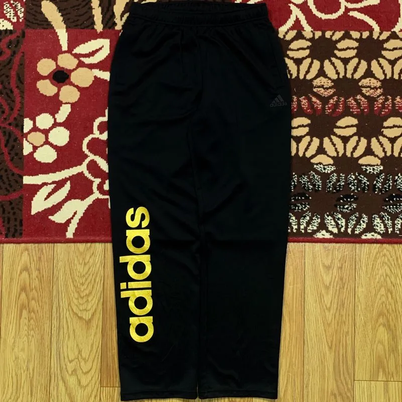 (30-34) ADIDAS ESSENTIALS SPELL OUT TRACKPANTS | TRACKPANTS photo 1