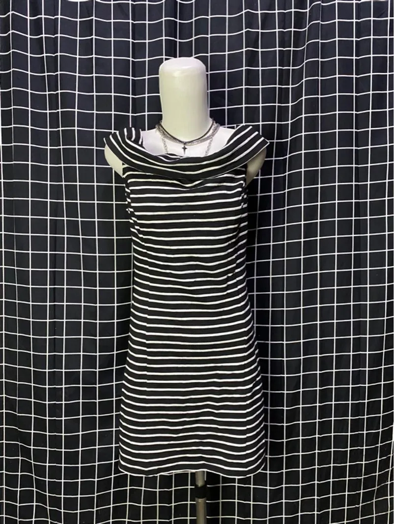 y2k lip service dress photo 1