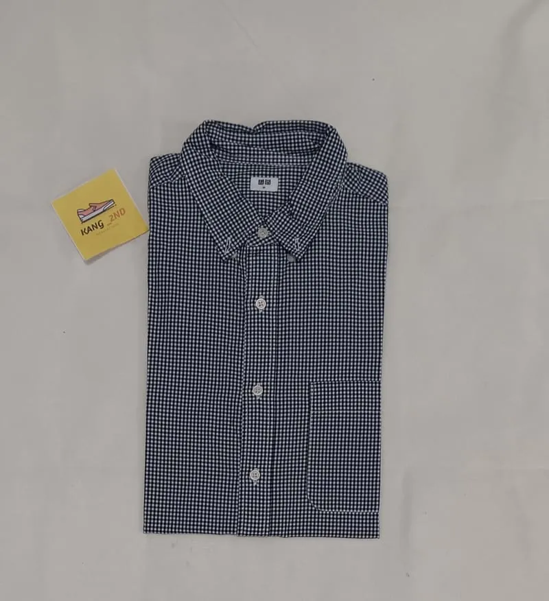 Uniqlo Casual Formal shirt Pria white black photo 1
