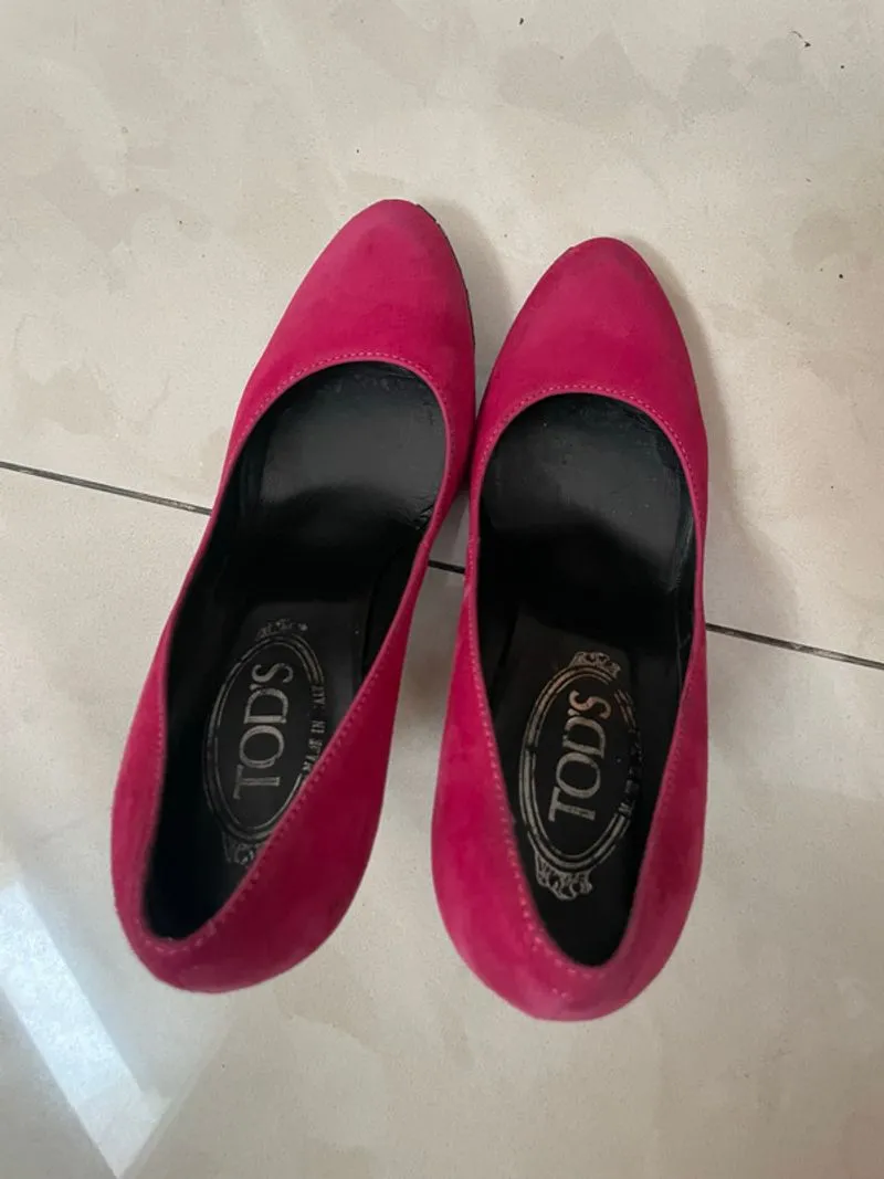 TODS HIGH HEELS photo 1