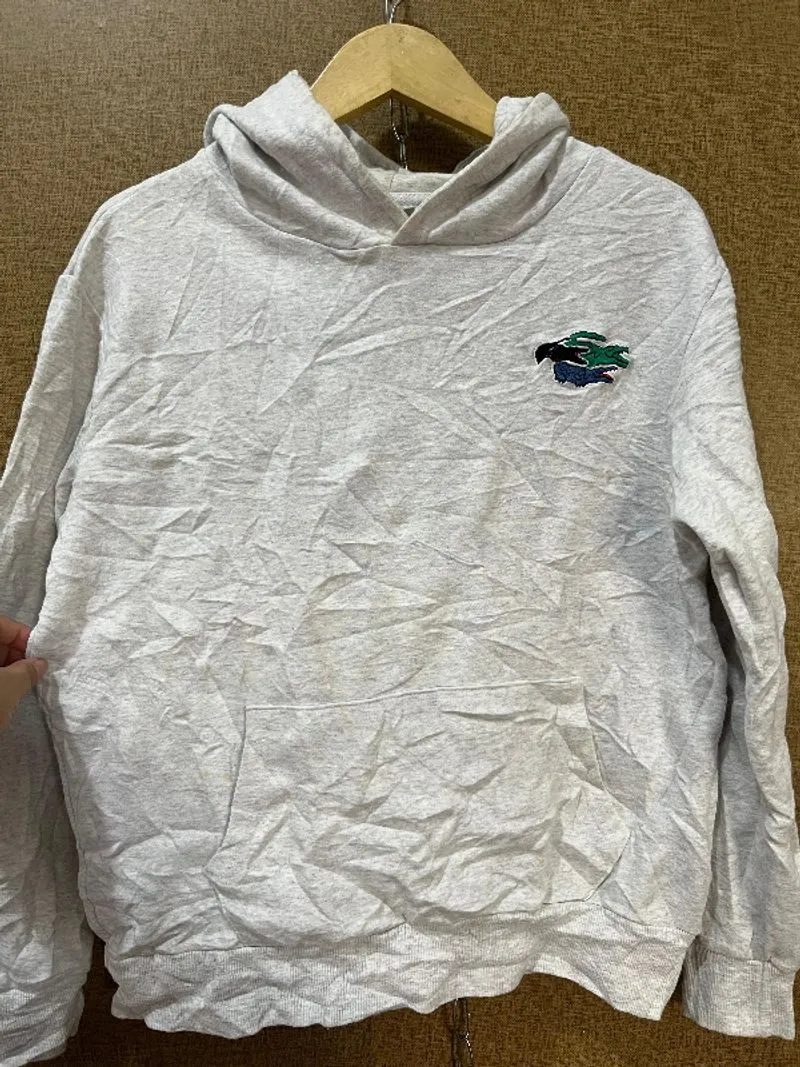 Lacoste photo 1