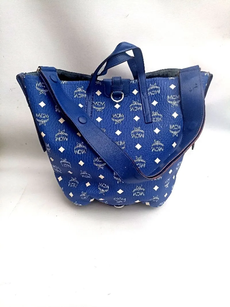 MCM Monogram shoulder bag Authentic photo 1