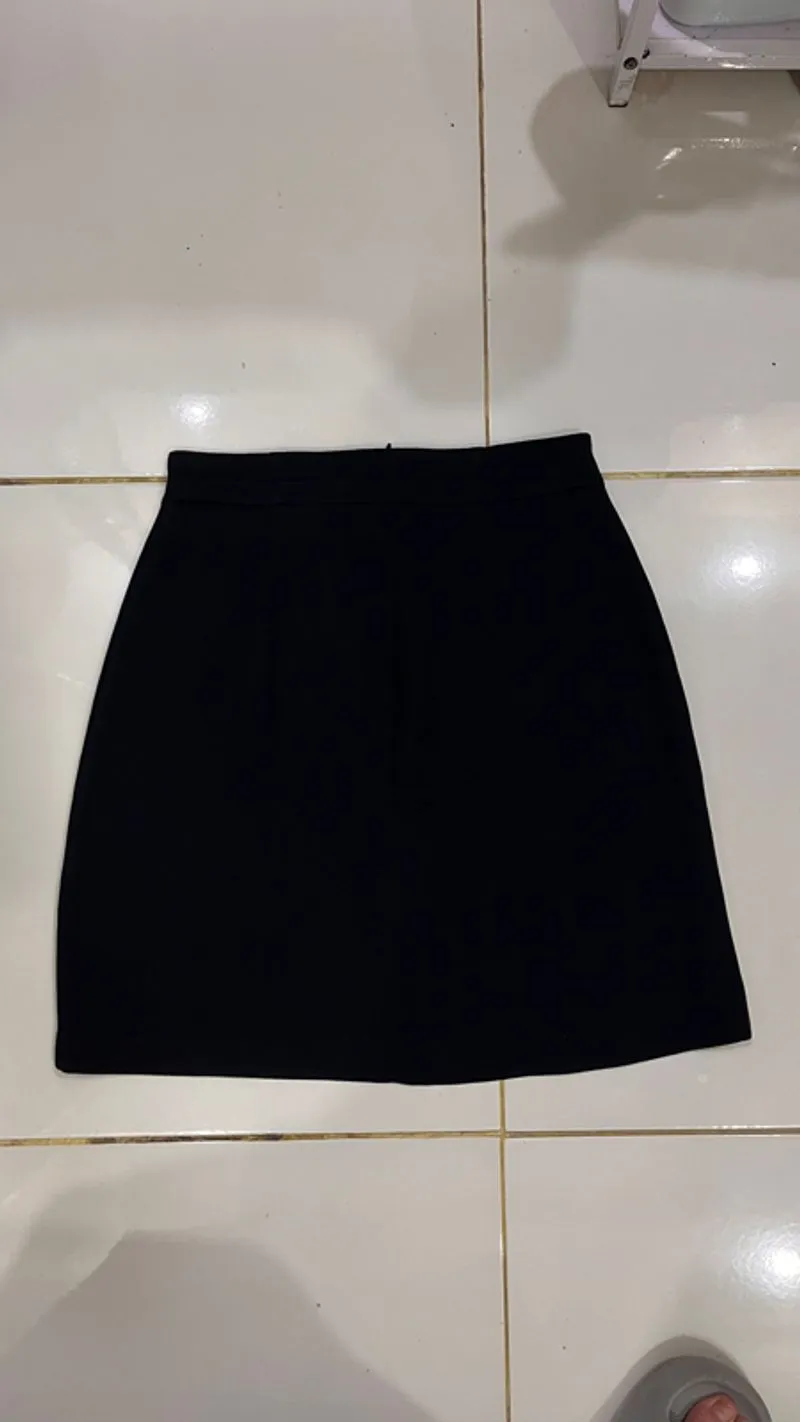 mini skirt photo 1