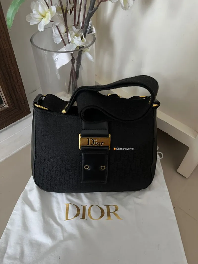 Dior photo 1