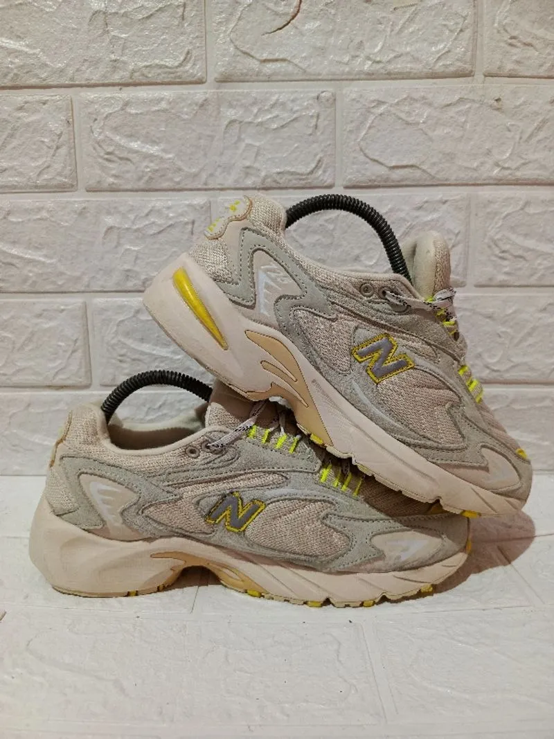 New Balance 725 X Niko Gray Yellow photo 1