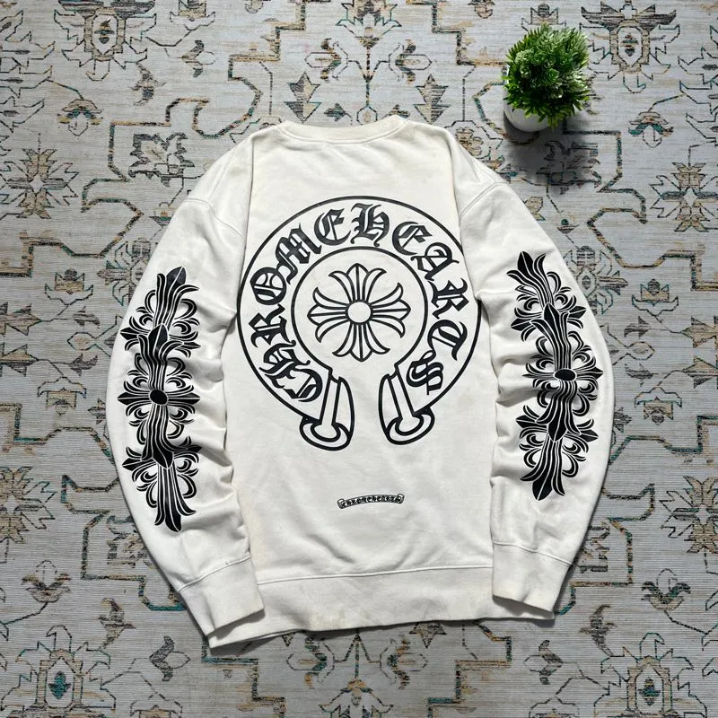 CREWNECK CHROME HEARTS photo 1