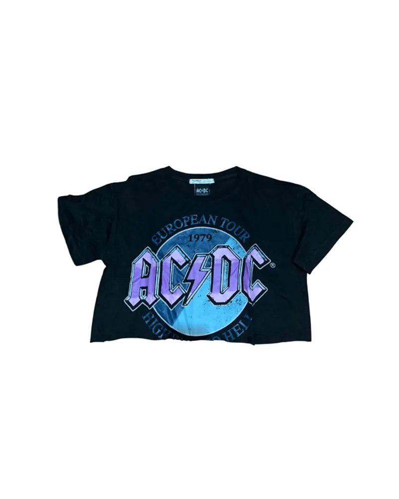 crop top ACDC photo 1