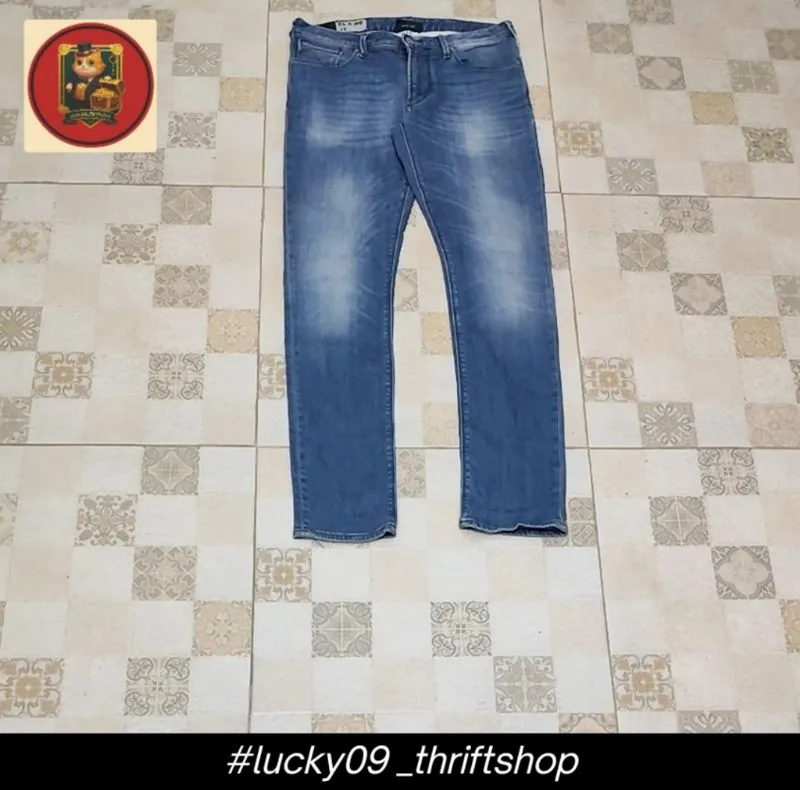Emporio Armani Jeans Original | Slim Fit | photo 1