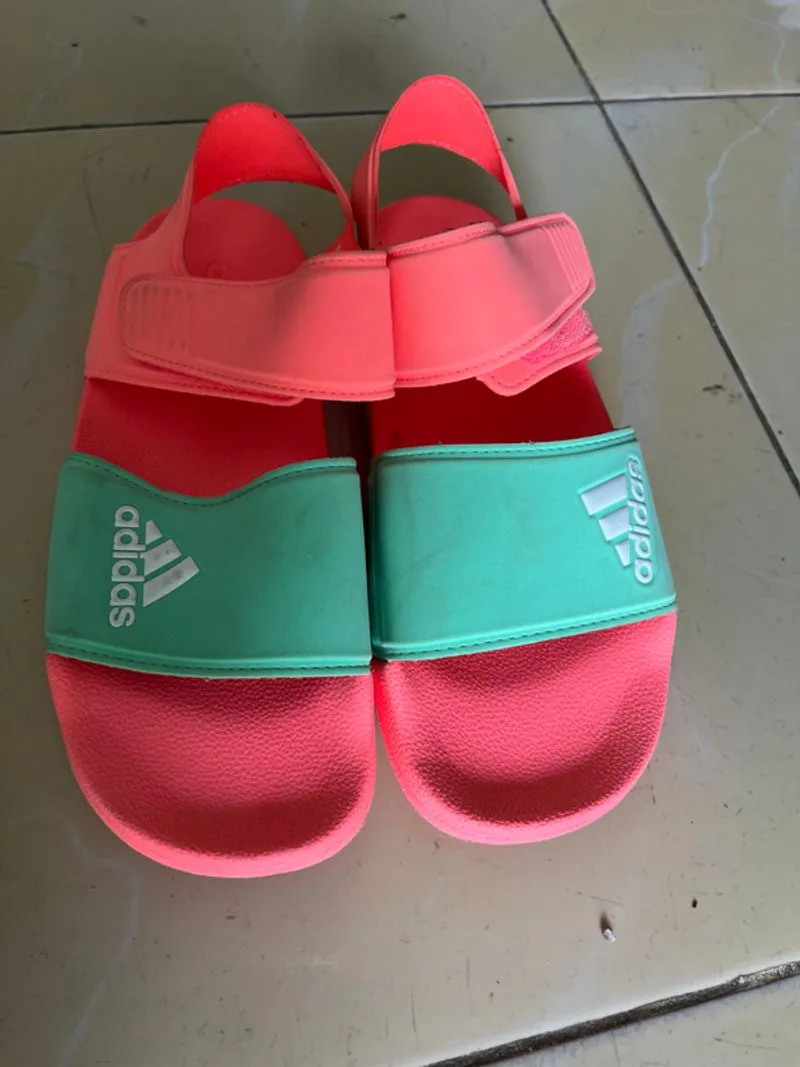Sendal sporty photo 1