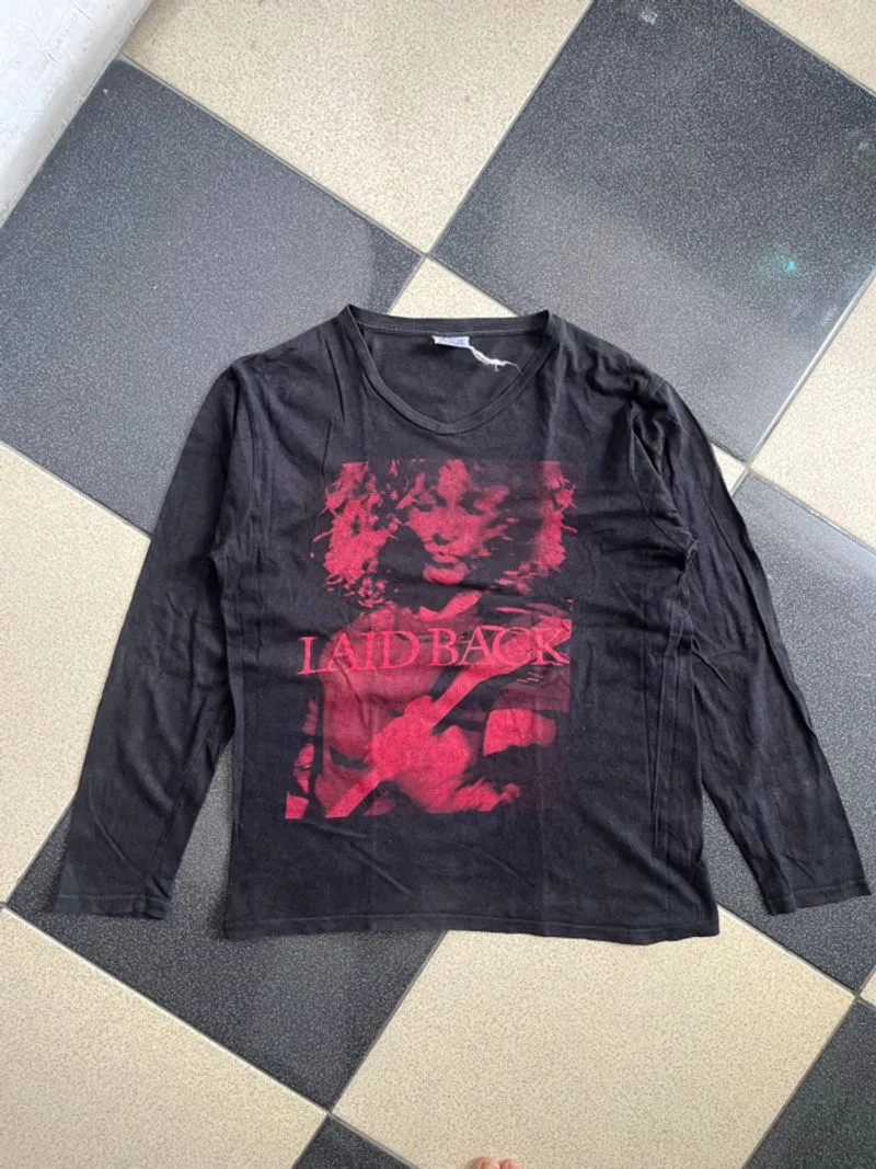 Kaos Longsleeve Laid Back photo 1