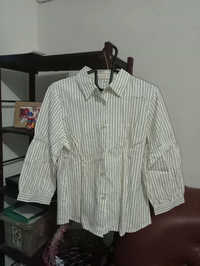 atasan blouse stripe cream lengan balon #052 photo 1