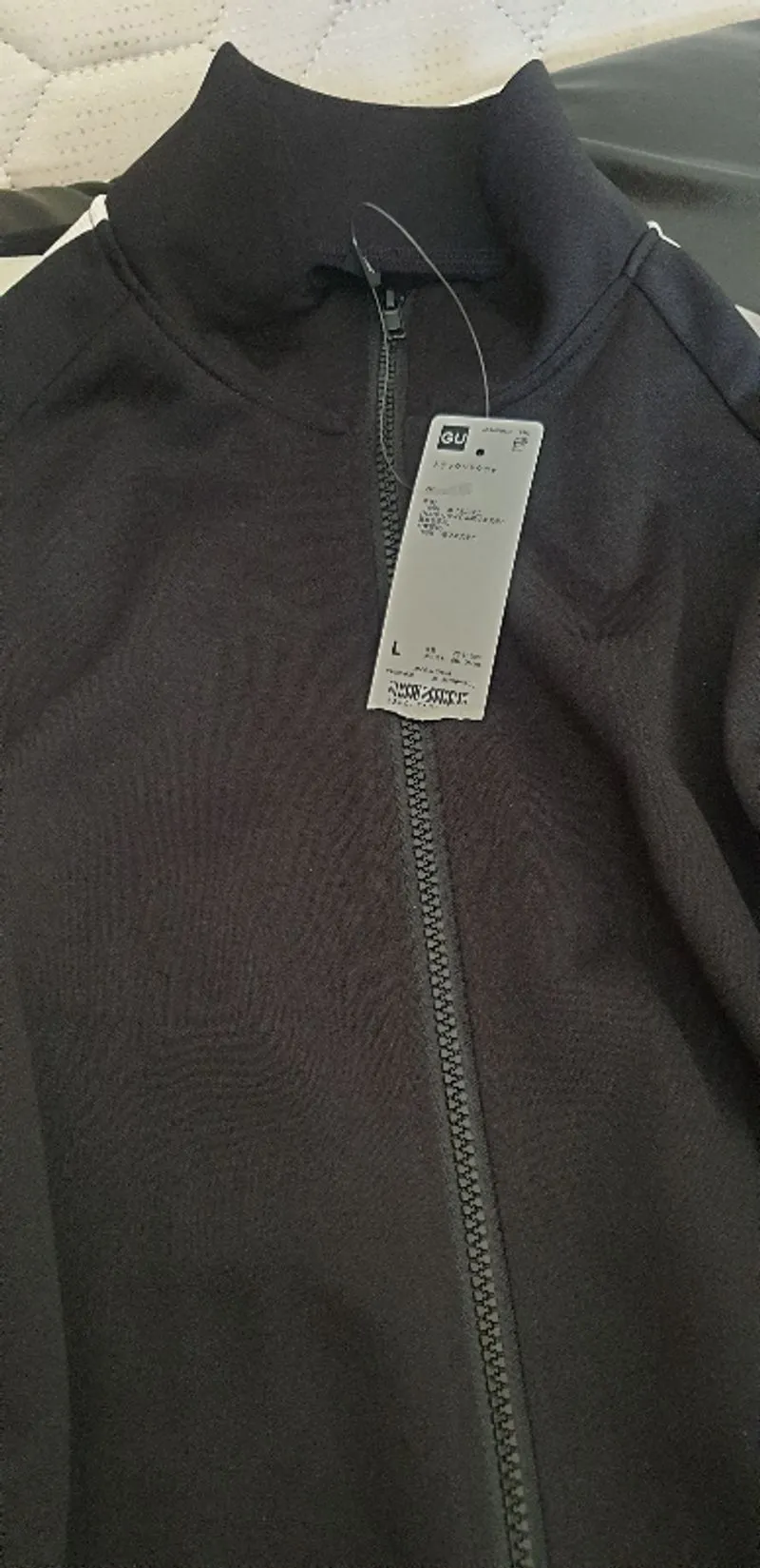 Track Jaket GU (Jepang Brand) 09 Black BARU ORIGINAL!! photo 1