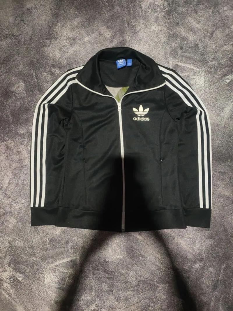 Tracktop adidas europa  photo 1