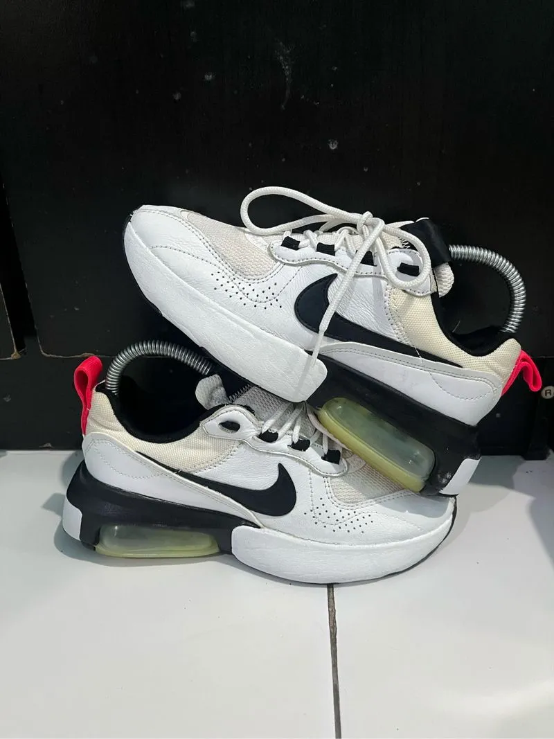 Nike airmax Verona Running size 36 photo 1