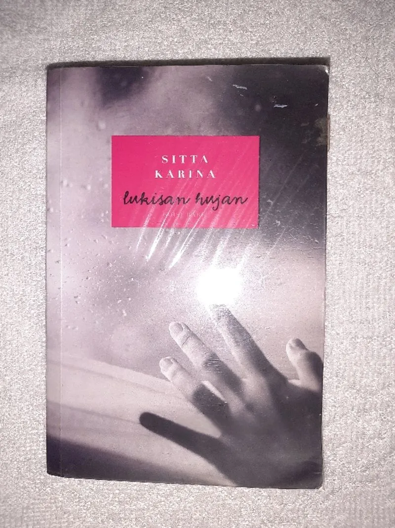 Novel Buku Lukisan Hujan - Sitta Karina photo 1