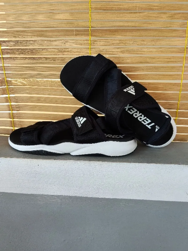 Sendal adidas terrex photo 1