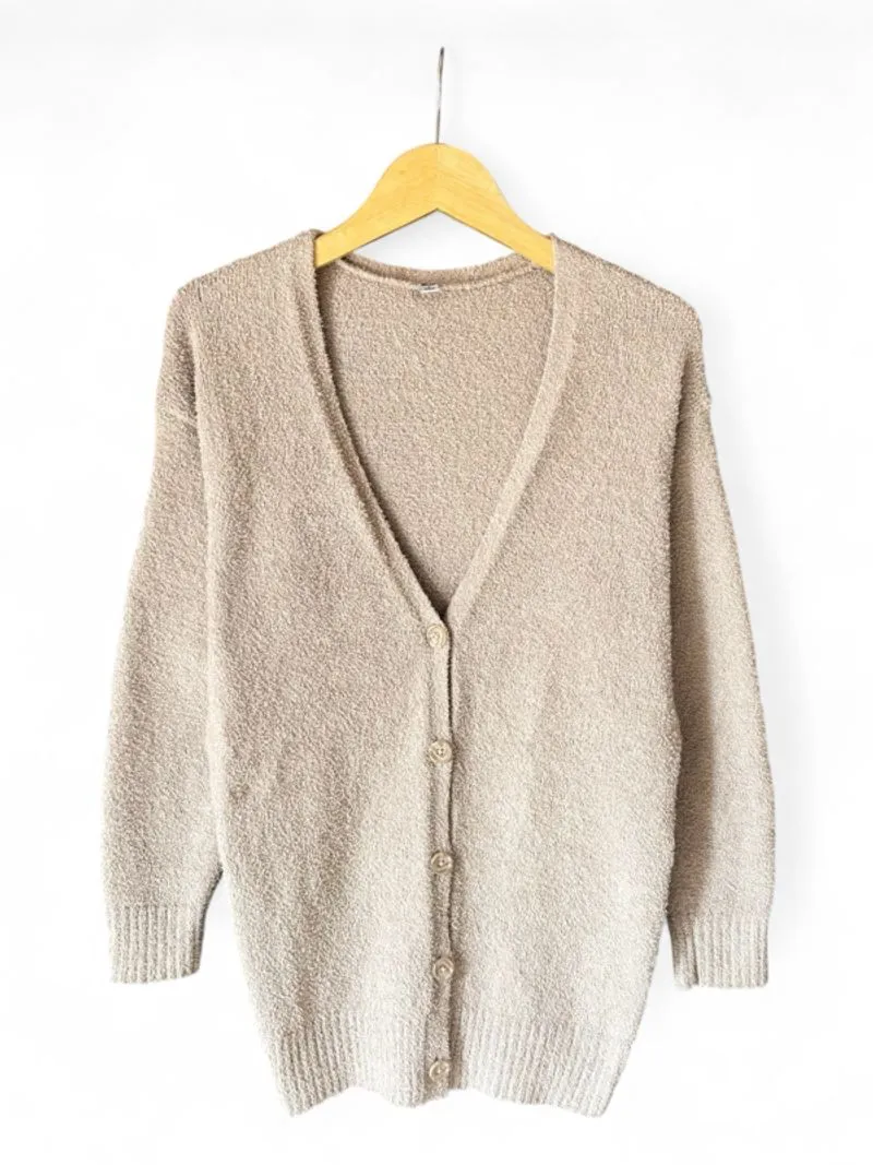 Uniqlo Cardigan photo 1