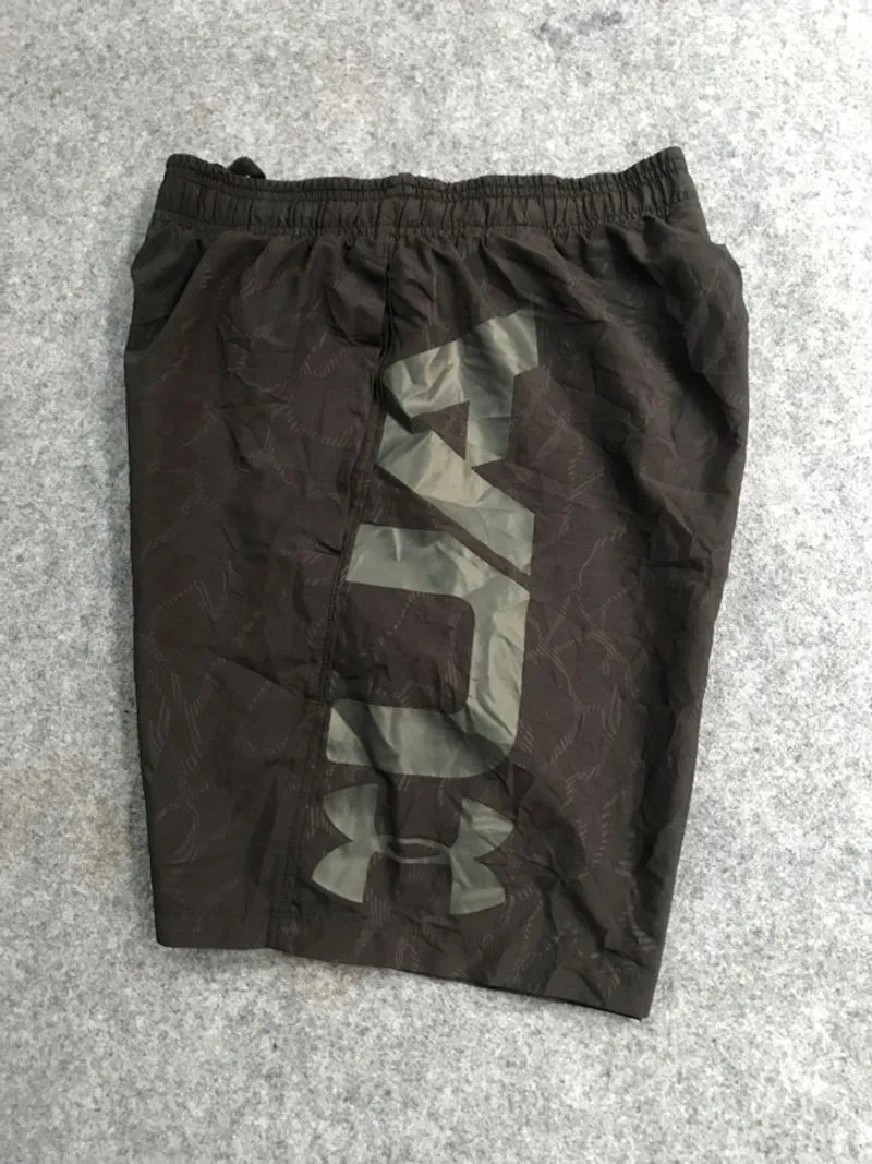 CELANA PENDEK UNDER ARMOUR photo 1