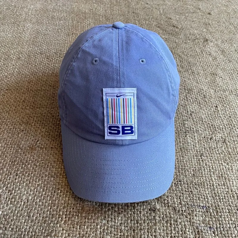 Nike Skater Sportswear Hat Pria purple blue photo 1