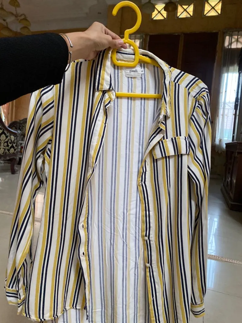 Kemeja GAUDI Strip Kuning Hitam Putih photo 1