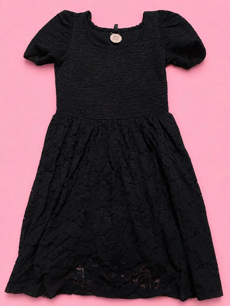 Mink Moshi Black Floral Lace Dress photo 1