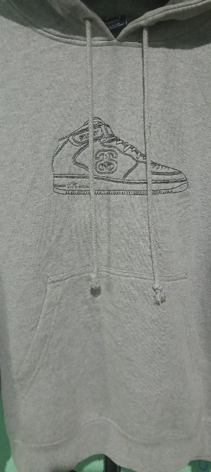 Hoodie stussy gambar sepatu  photo 1