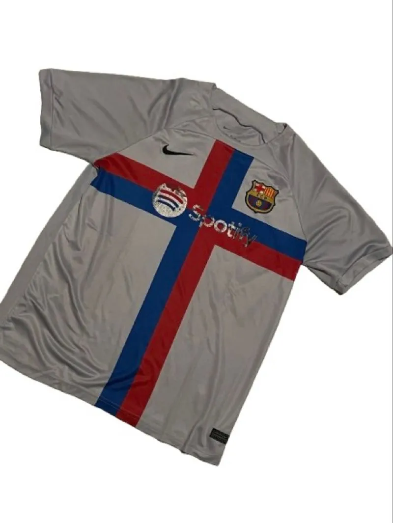 Nike FC Barcelona Away Jersey photo 1