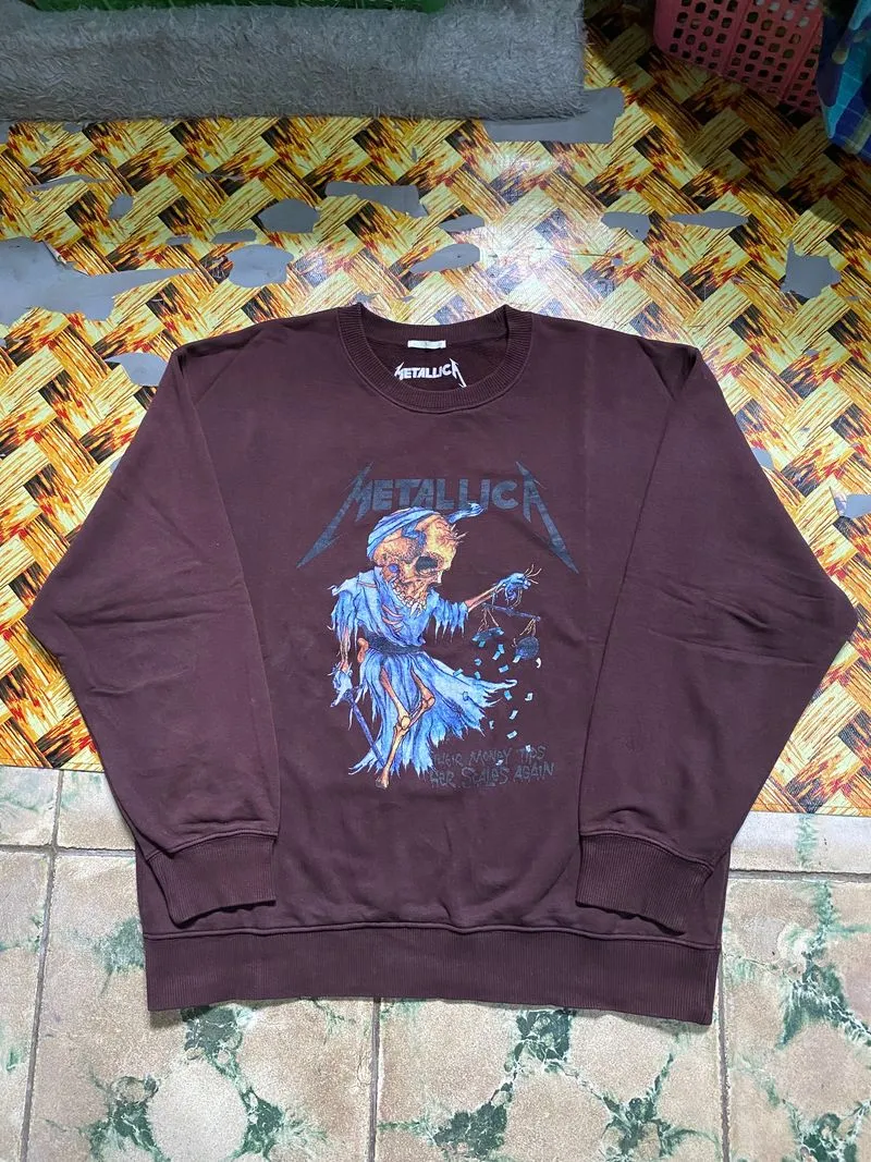 Uniqlo Casual Sweatshirt Pria burgundy photo 1
