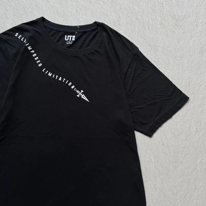 Uniqlo Hunter x Hunter  Kurapika T-Shirt photo 1