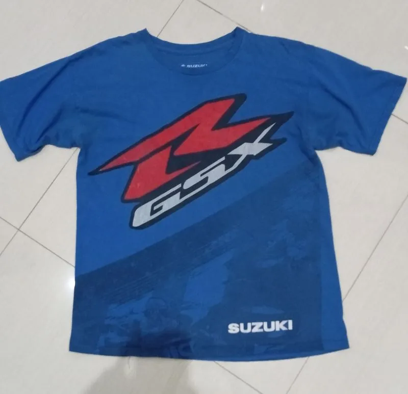 Kaos Vintage Suzuki GSXR slightly faded t-shirt tee photo 1