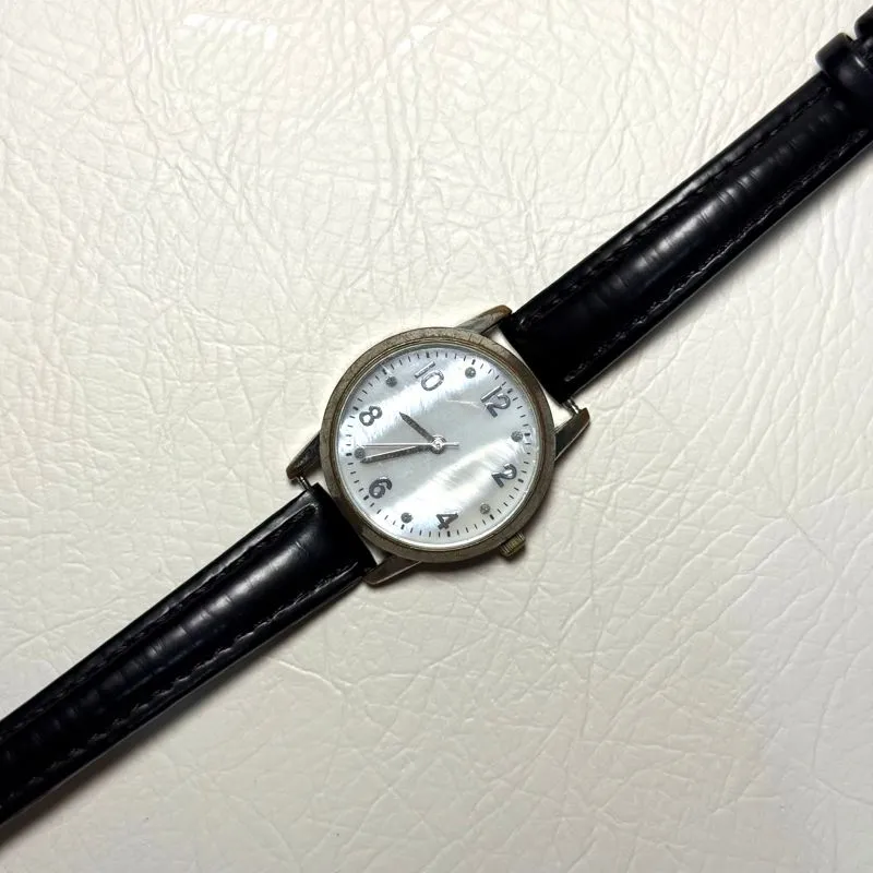 Basic watch photo 1