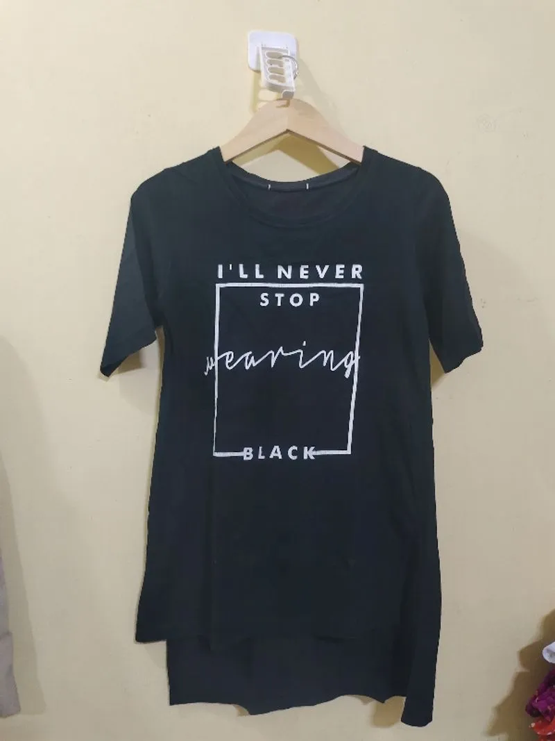 PRELOVED BAJU (KAOS) photo 1