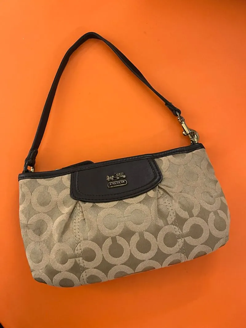 COACH POCHETTE BAG photo 1