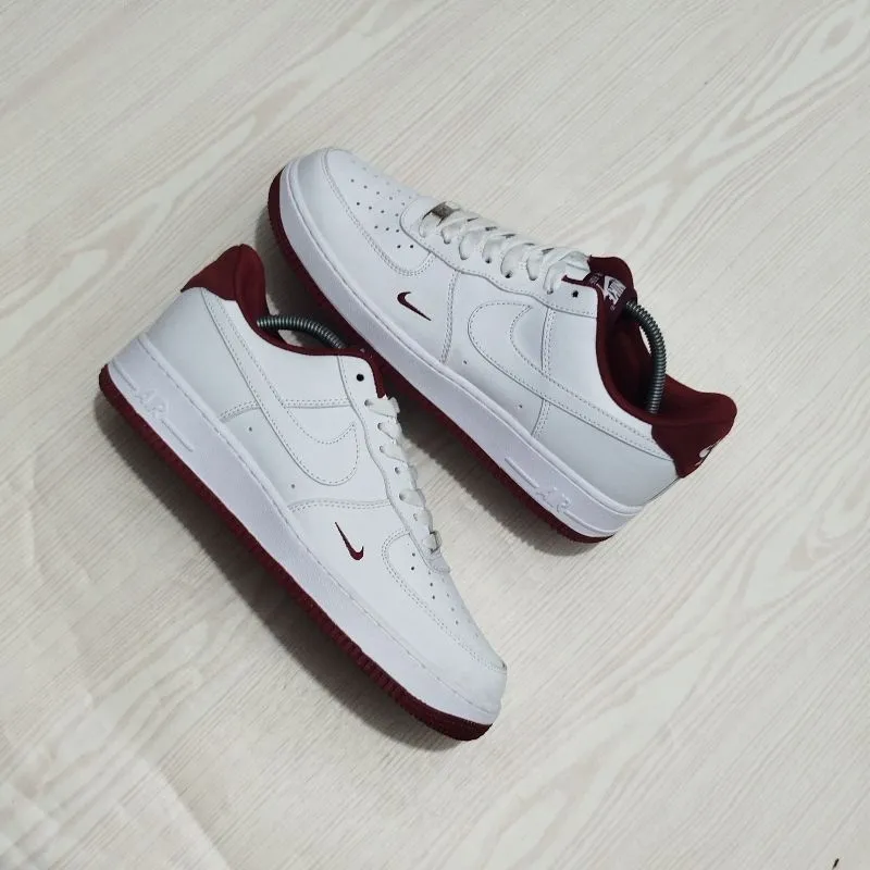 Nike Air Force 1 '07 LV8  photo 1