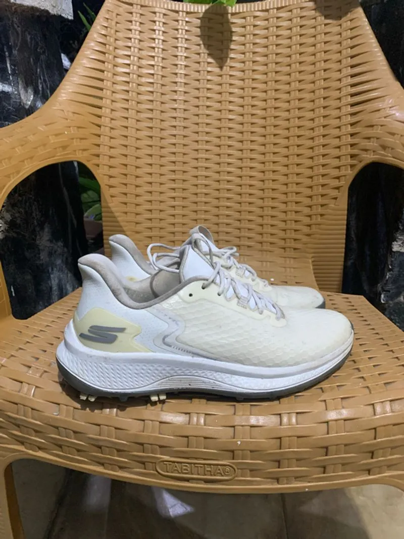 sepatu golf sneakers  photo 1
