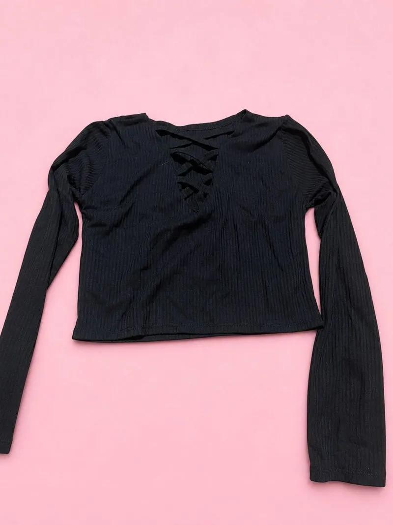 Atasan Crop Top Cross Front photo 1
