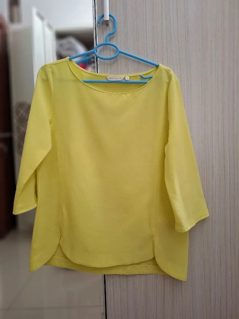 Atasan kuning photo 1