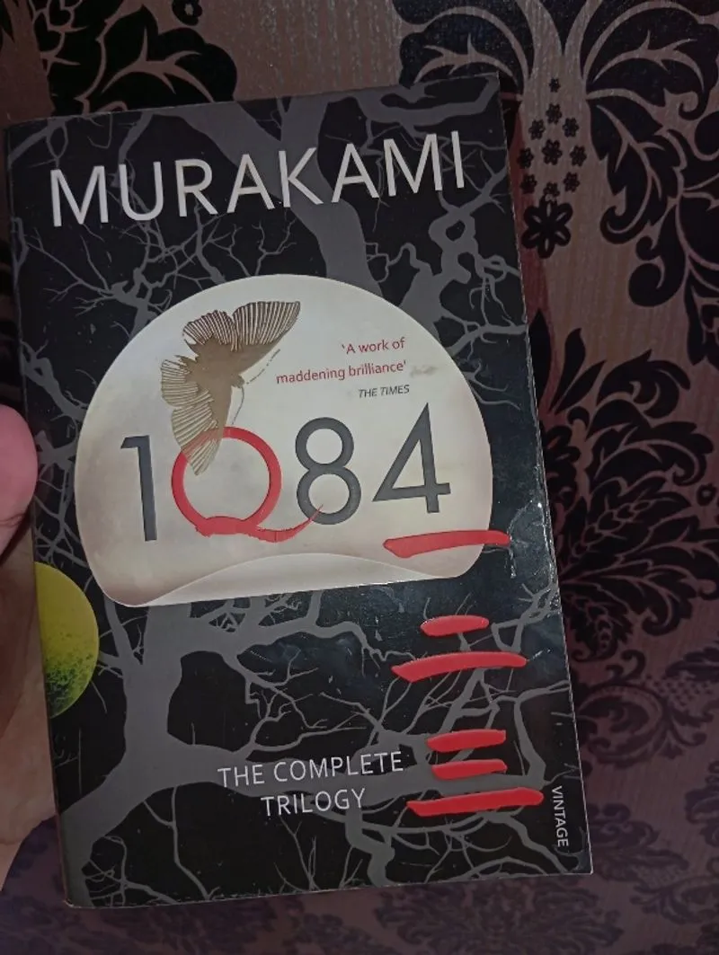 Original Buku Novel Import Impor Haruki Murakami 1Q84 photo 1