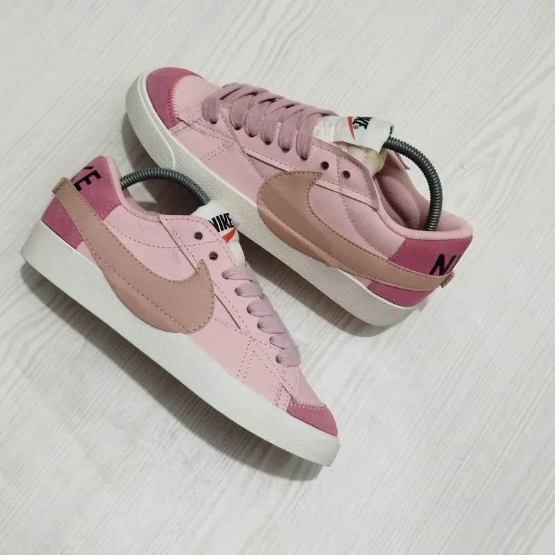 Nike Blazer Low '77 Jumbo  photo 1