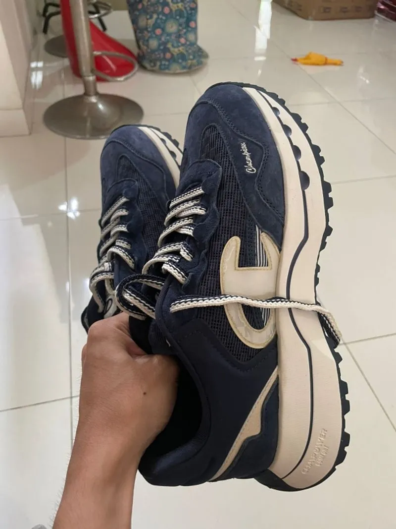 Champion Sneakers new photo 1