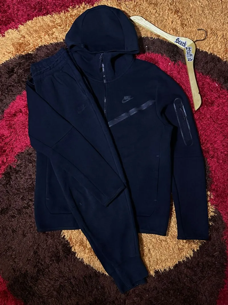 One set nike tech fleece black side pocket photo 1
