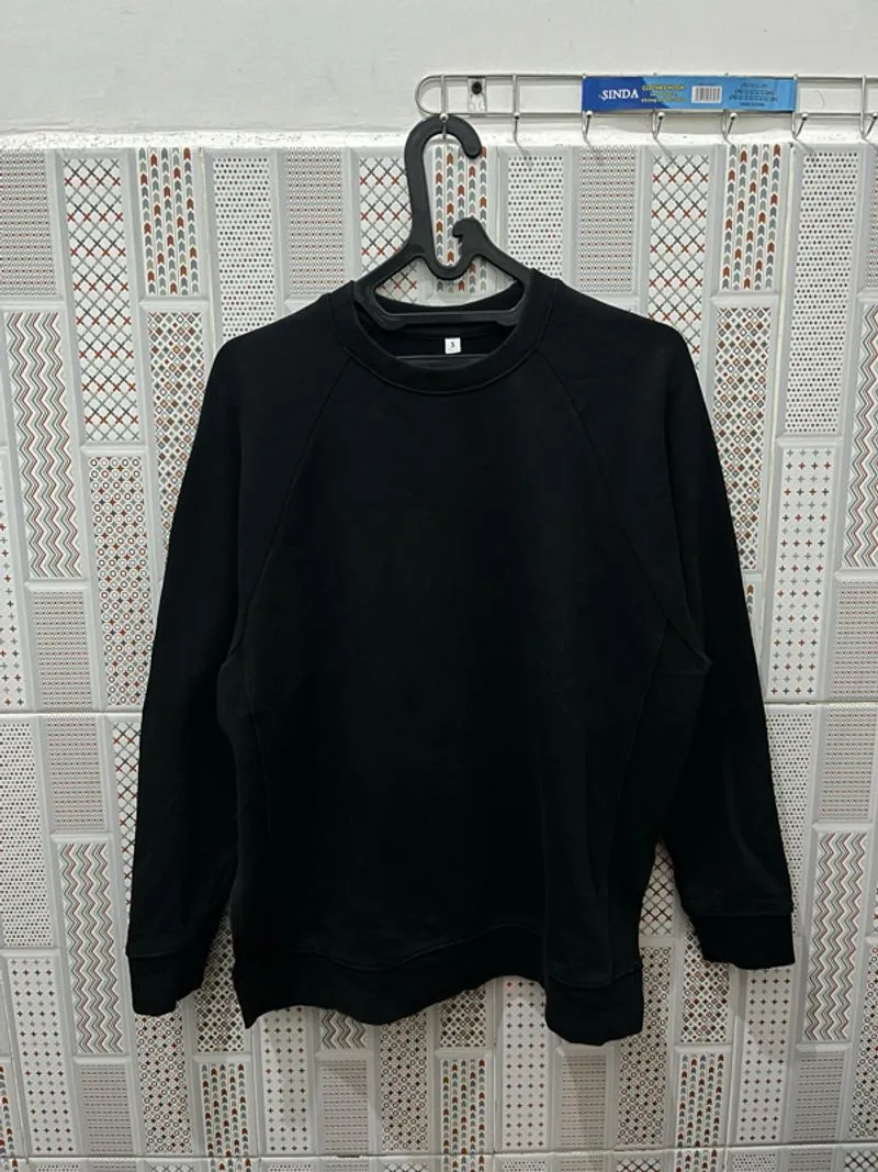 Black Cotton Sweater Korean Brand Soft Cotton photo 1