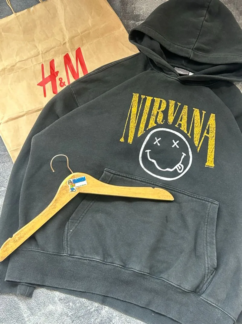 hoodie nirvana h&m warna black  photo 1